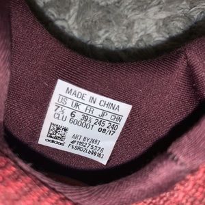 ultra boosts gym shoes